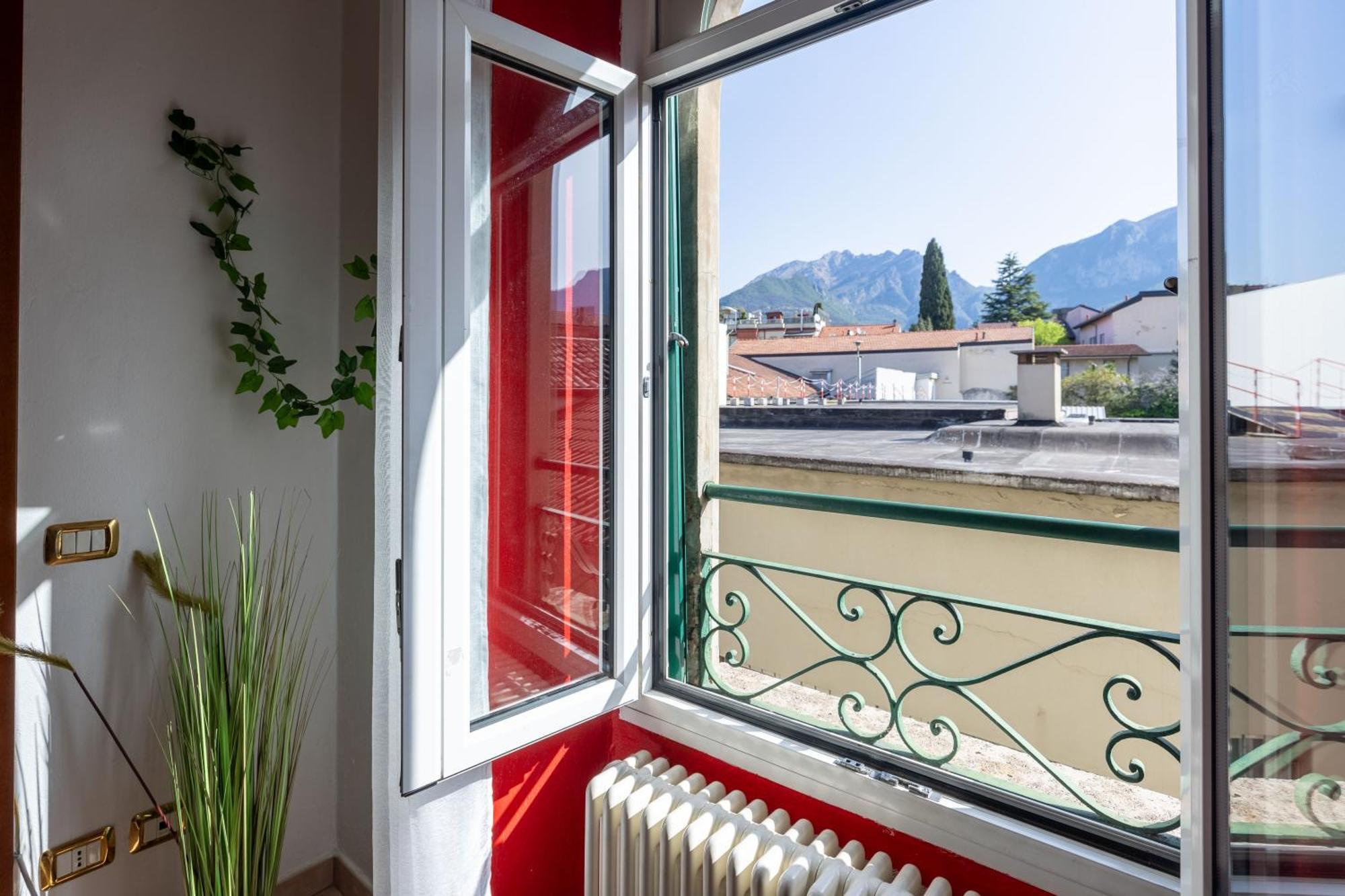 San Giacomo 4 Apartamento Lecco Exterior foto